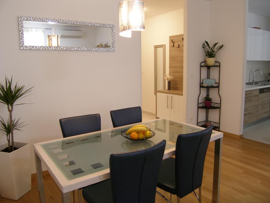 Momentum Apartment สปลิท ห้อง รูปภาพ